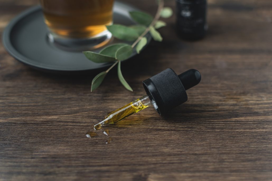 Aromatherapy is frequently utilized as a natural cure to reduce stress and anxiety. Essential oils are frequently utilized for aromatherapy through inhalation and topical treatments. Despite what you may have read online, essential oils for anxiety should never be consumed. 