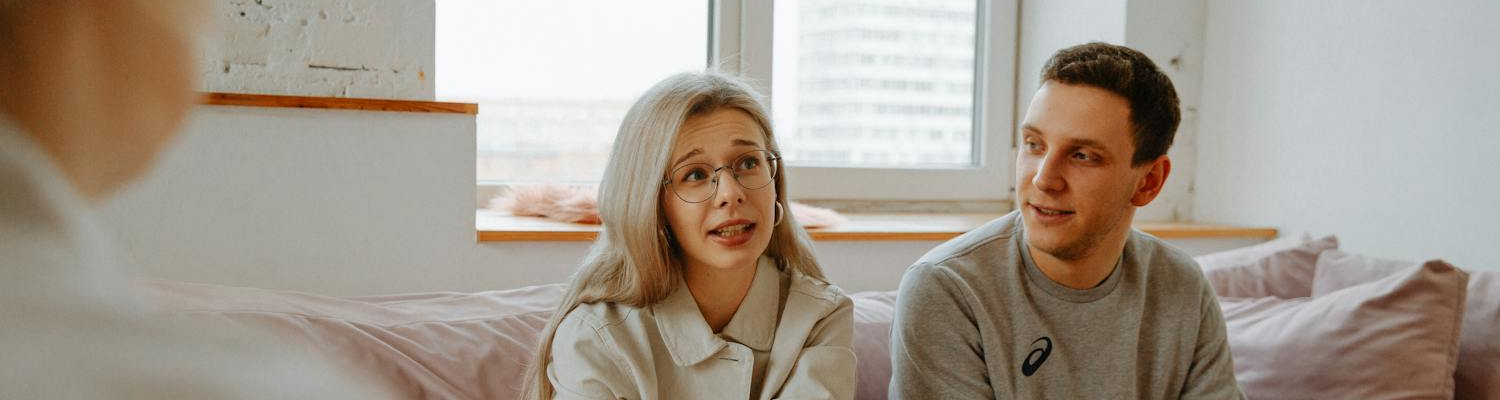 A couple in psychotherapy session feeling depressed after drinking.