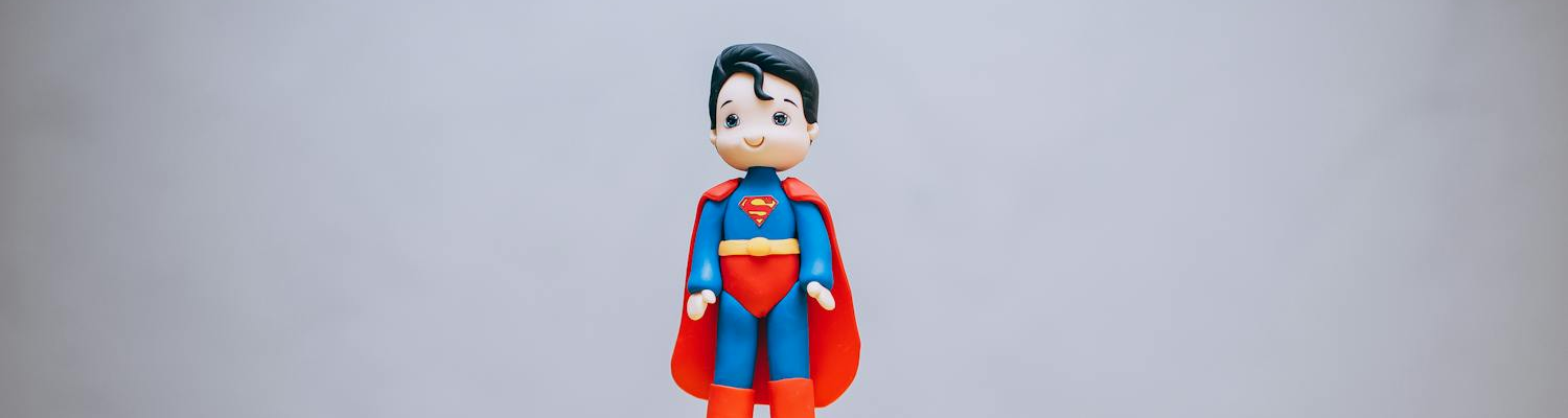 A figurine of Superman, frequent sexual interest to fictosexual people. 